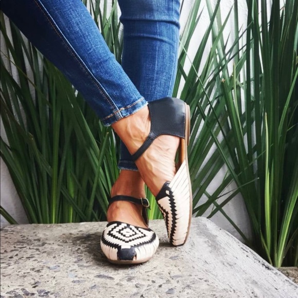 Handmade Huaraches. Absolutely beautiful! - Picture 4 of 6